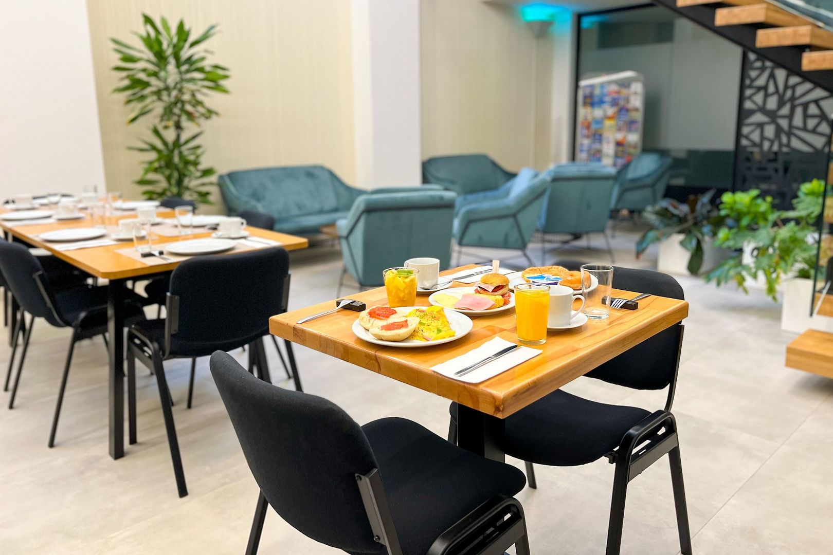 Hotel MG Poniente image 3