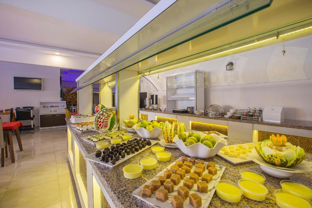 Arsi Enfi City Beach image 2