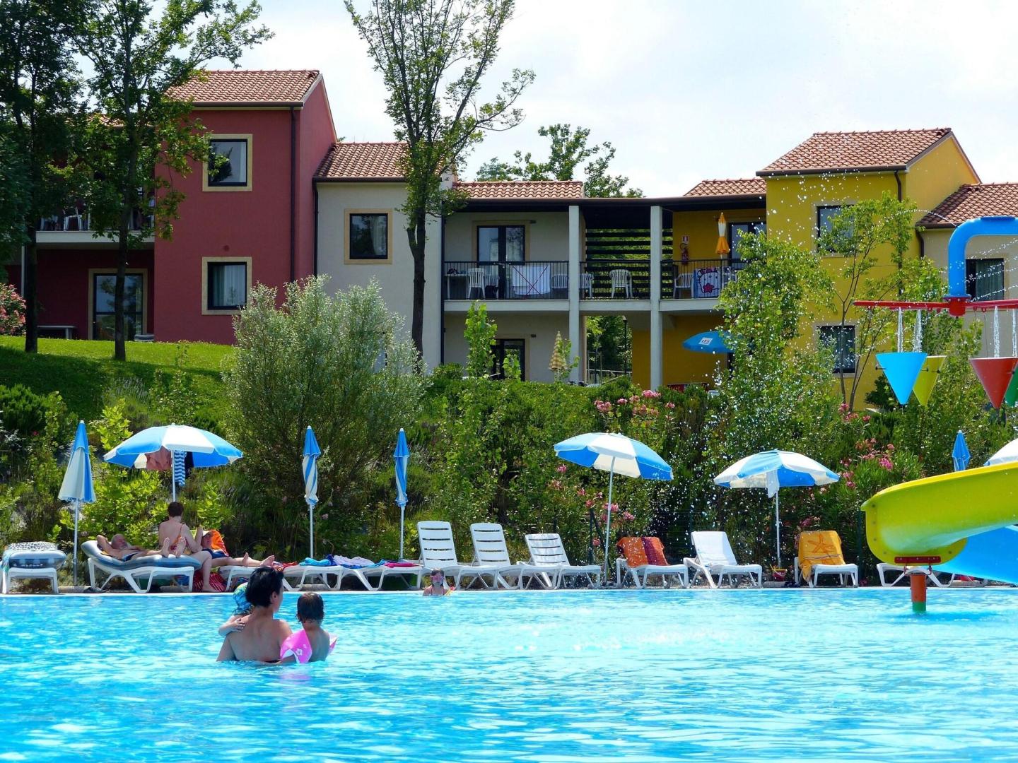 Belvedere Village foto 11