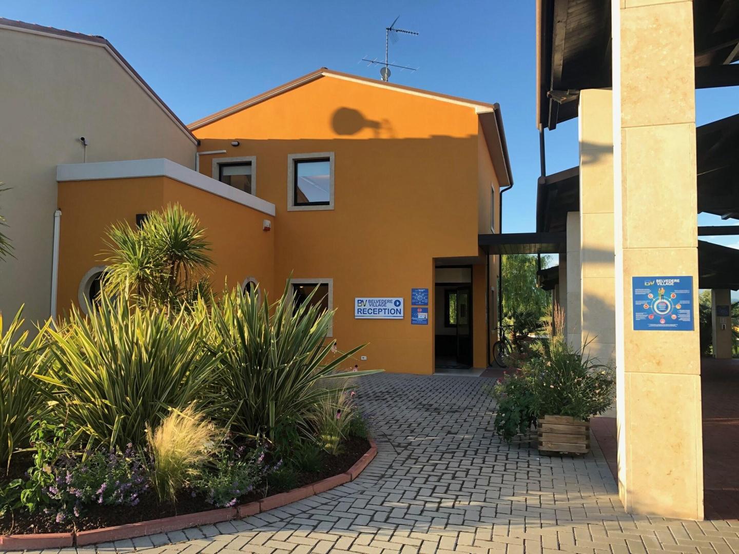 Belvedere Village foto 17