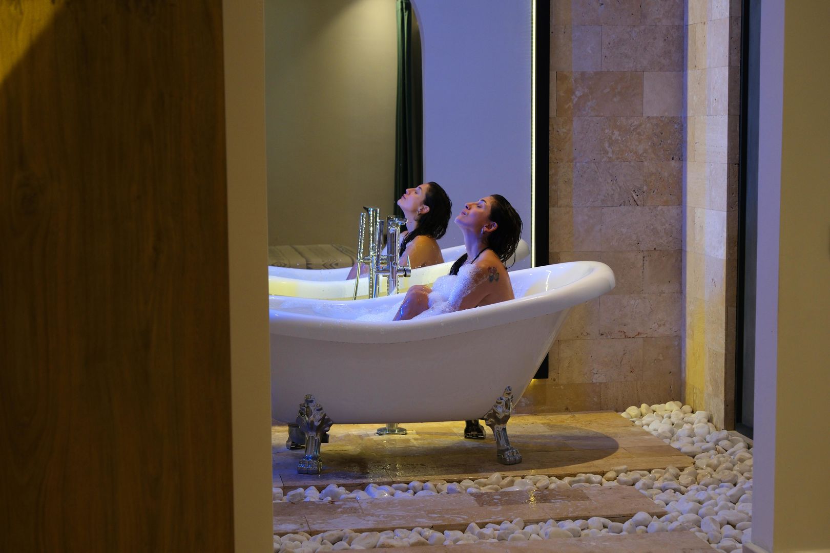 Lures Hotel foto 689