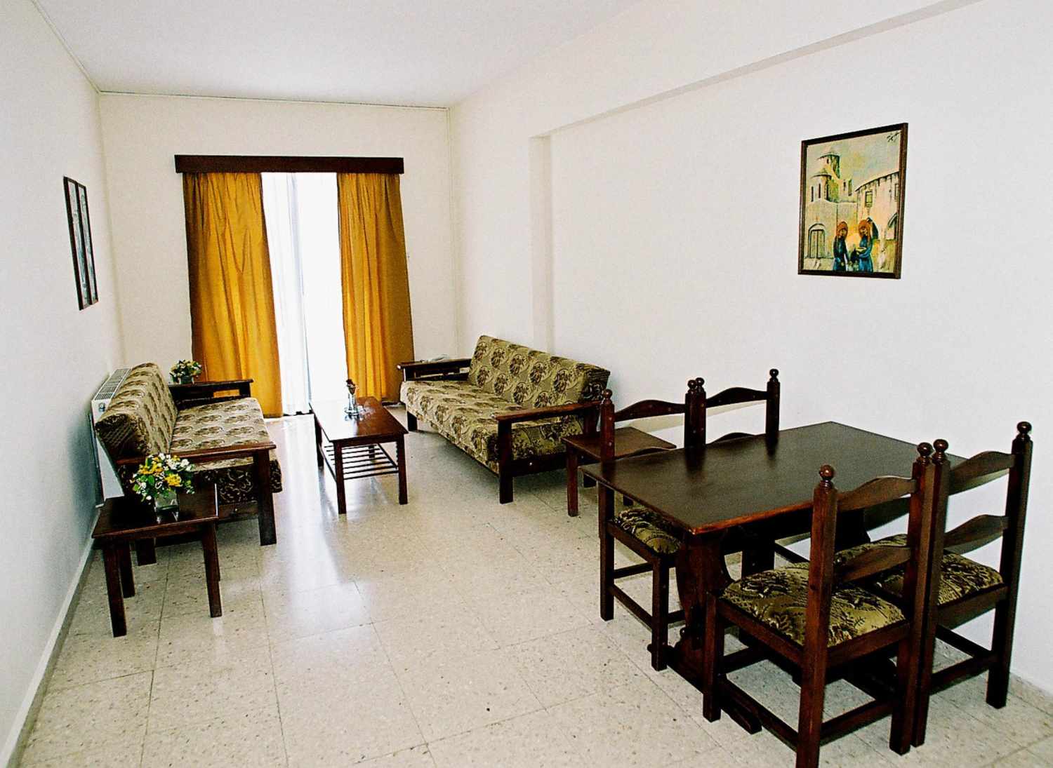 Hilltop Gardens Hotel Apartments foto 10