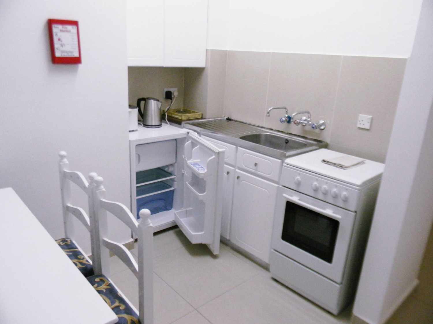 Hilltop Gardens Hotel Apartments foto 11