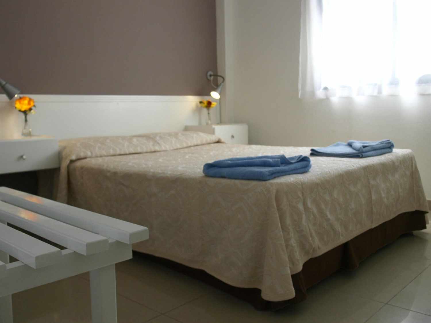 Hilltop Gardens Hotel Apartments foto 12