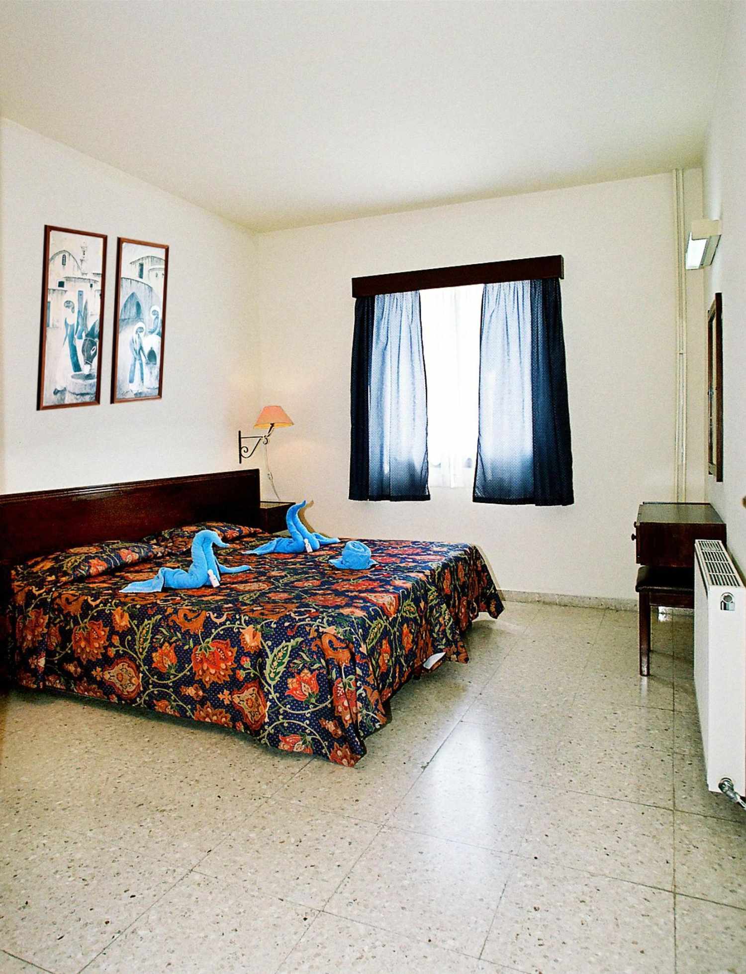 Hilltop Gardens Hotel Apartments foto 13