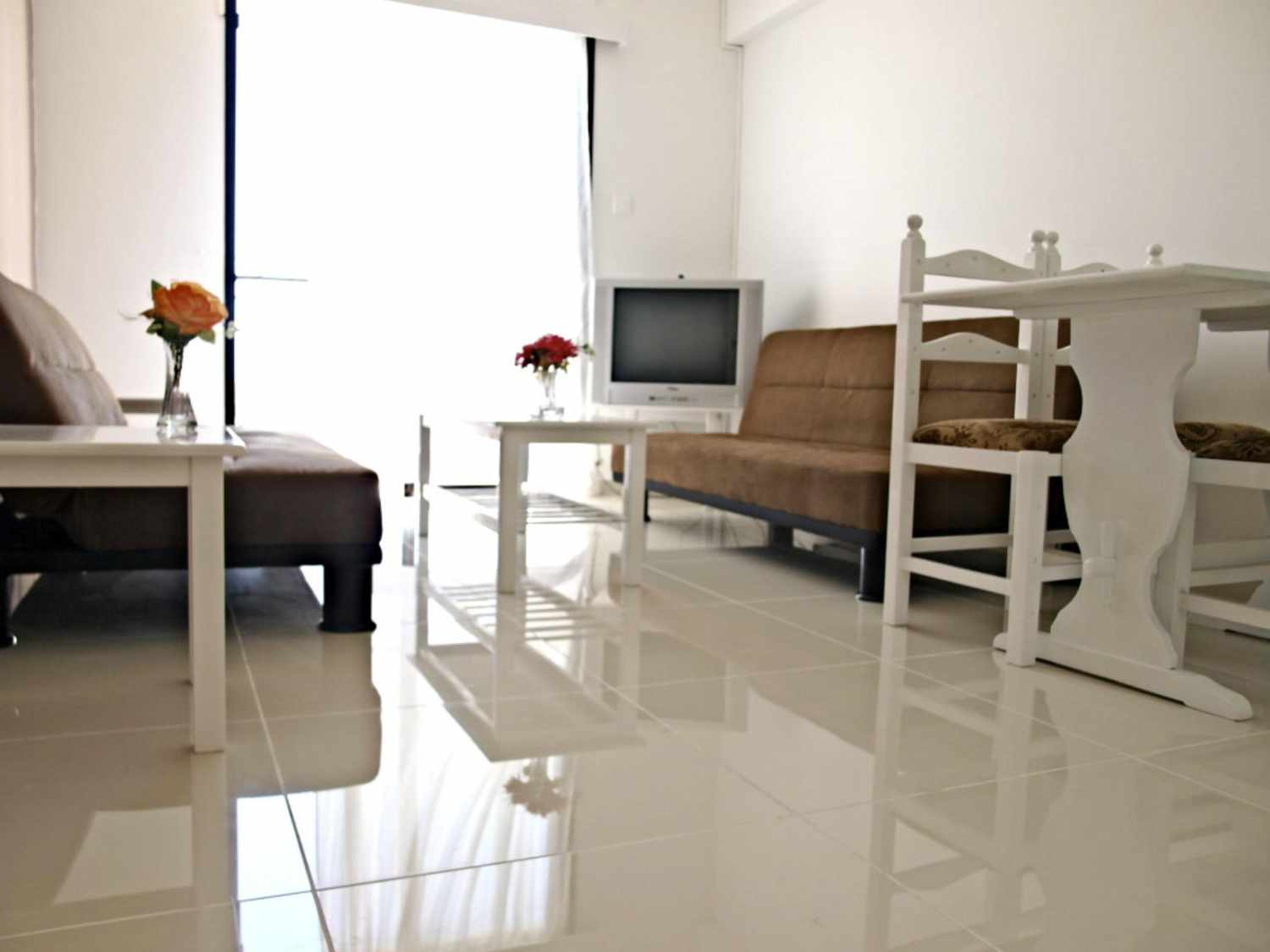 Hilltop Gardens Hotel Apartments foto 14
