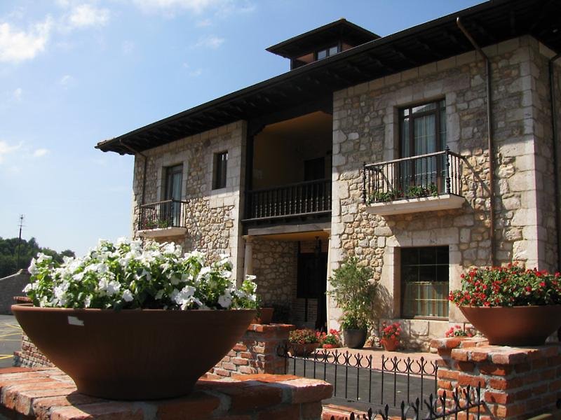María Manuela Hotel & Spa image 0