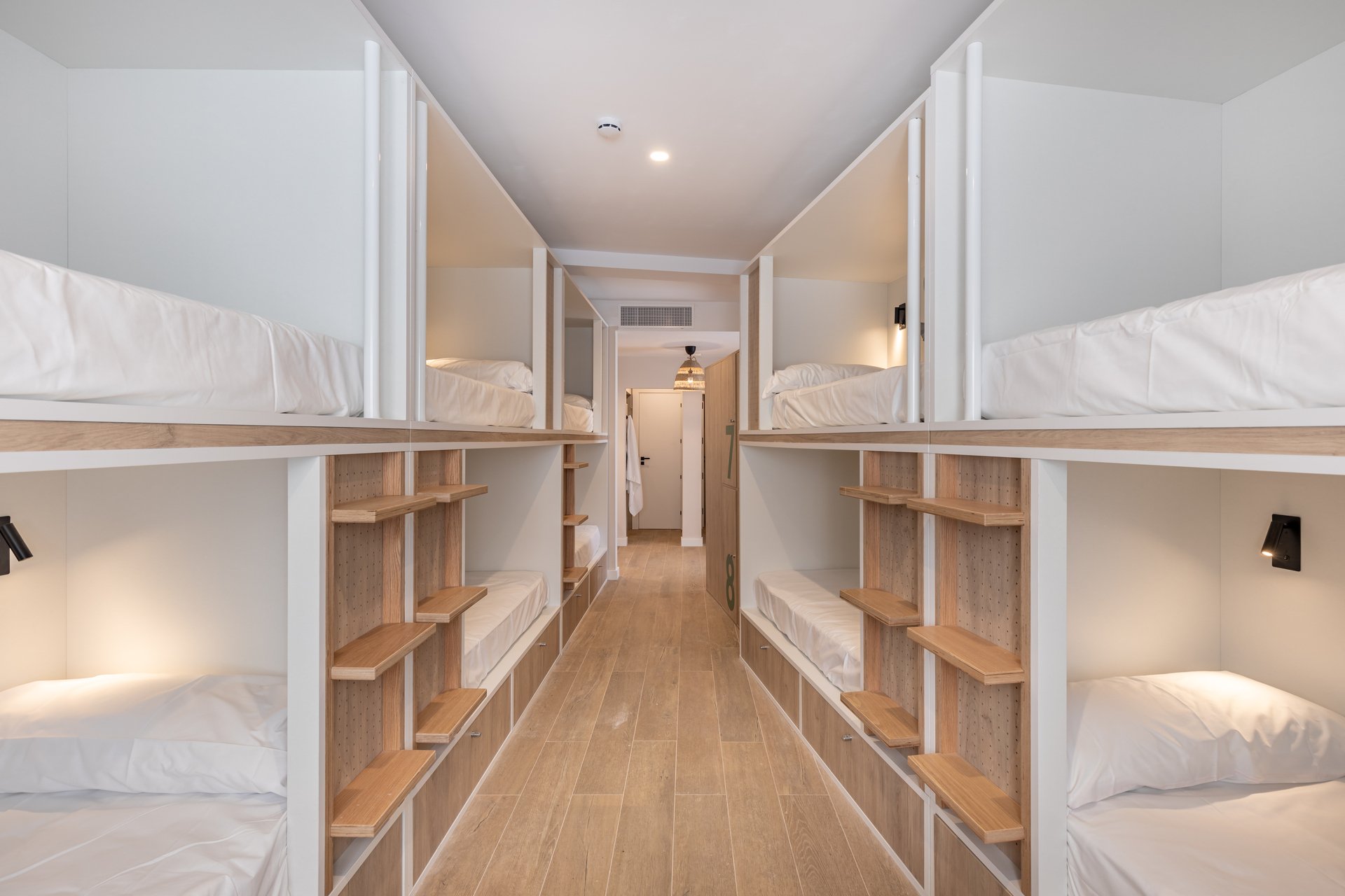 Líbere Córdoba Patio Santa Marta image 2