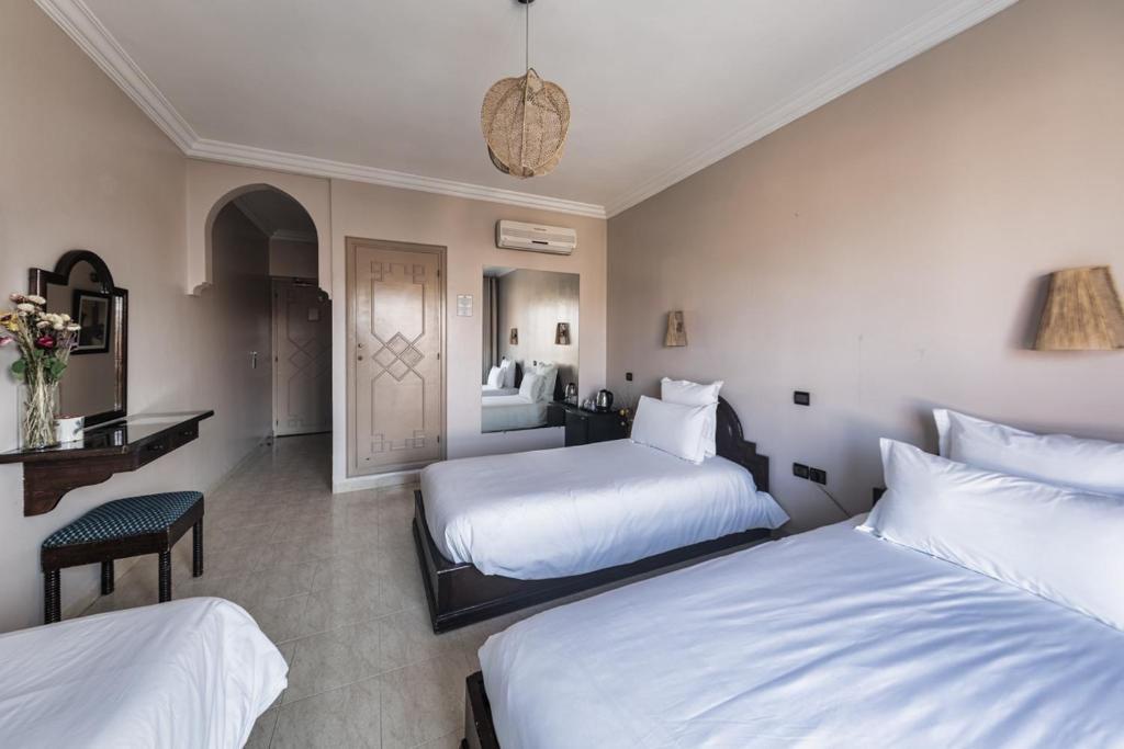 Amani Hotel APP foto 17