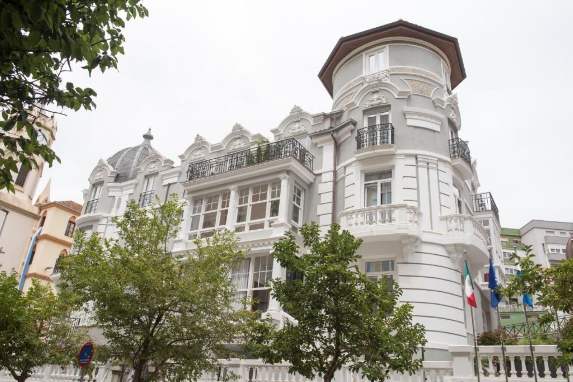 Hotel Sol Boutique image 0