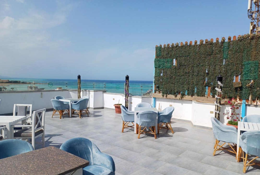 Palm Inn Hotel image 3