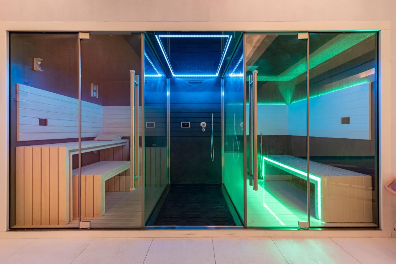 Luster Hotel foto 3