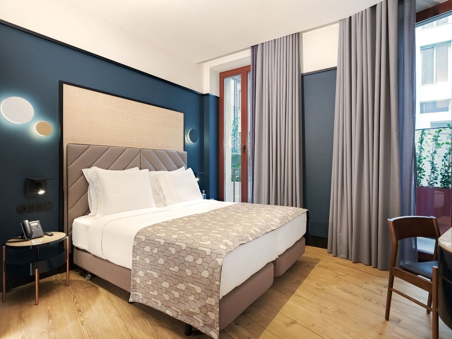 Axis Porto Club Hotel image 1