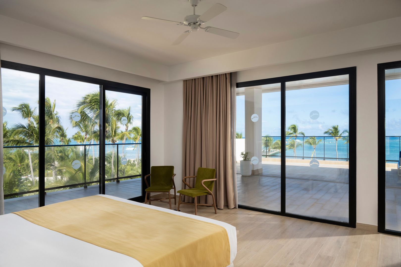 Serenade All Suites, Adults Only Resort foto 358
