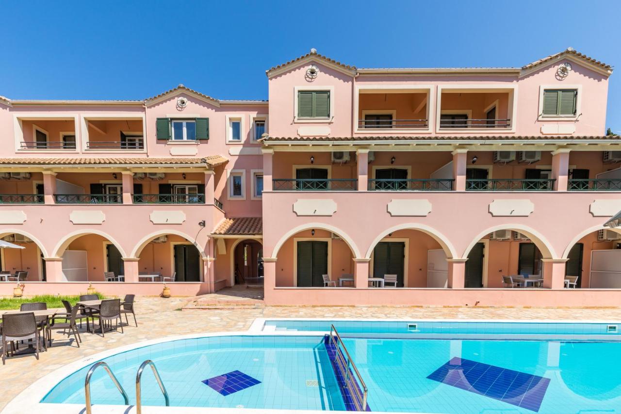 Bella De Lux Apts foto 4