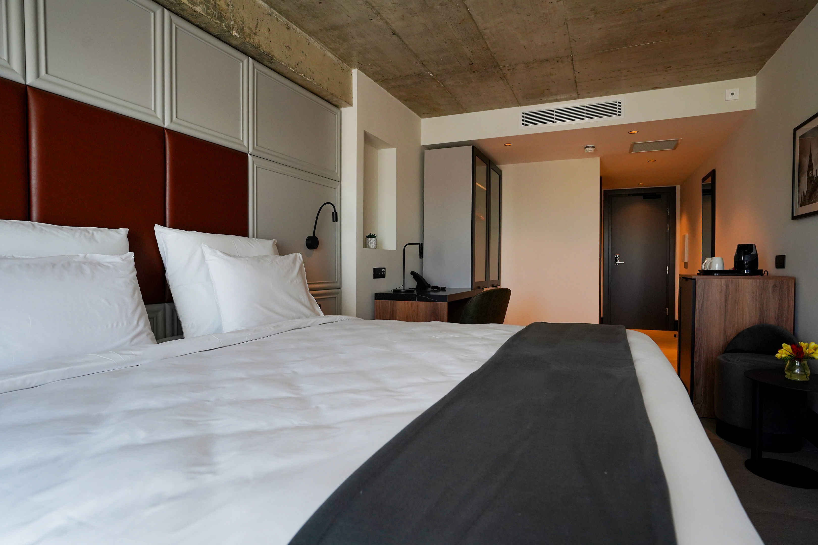 The Londoner Hotel image 2