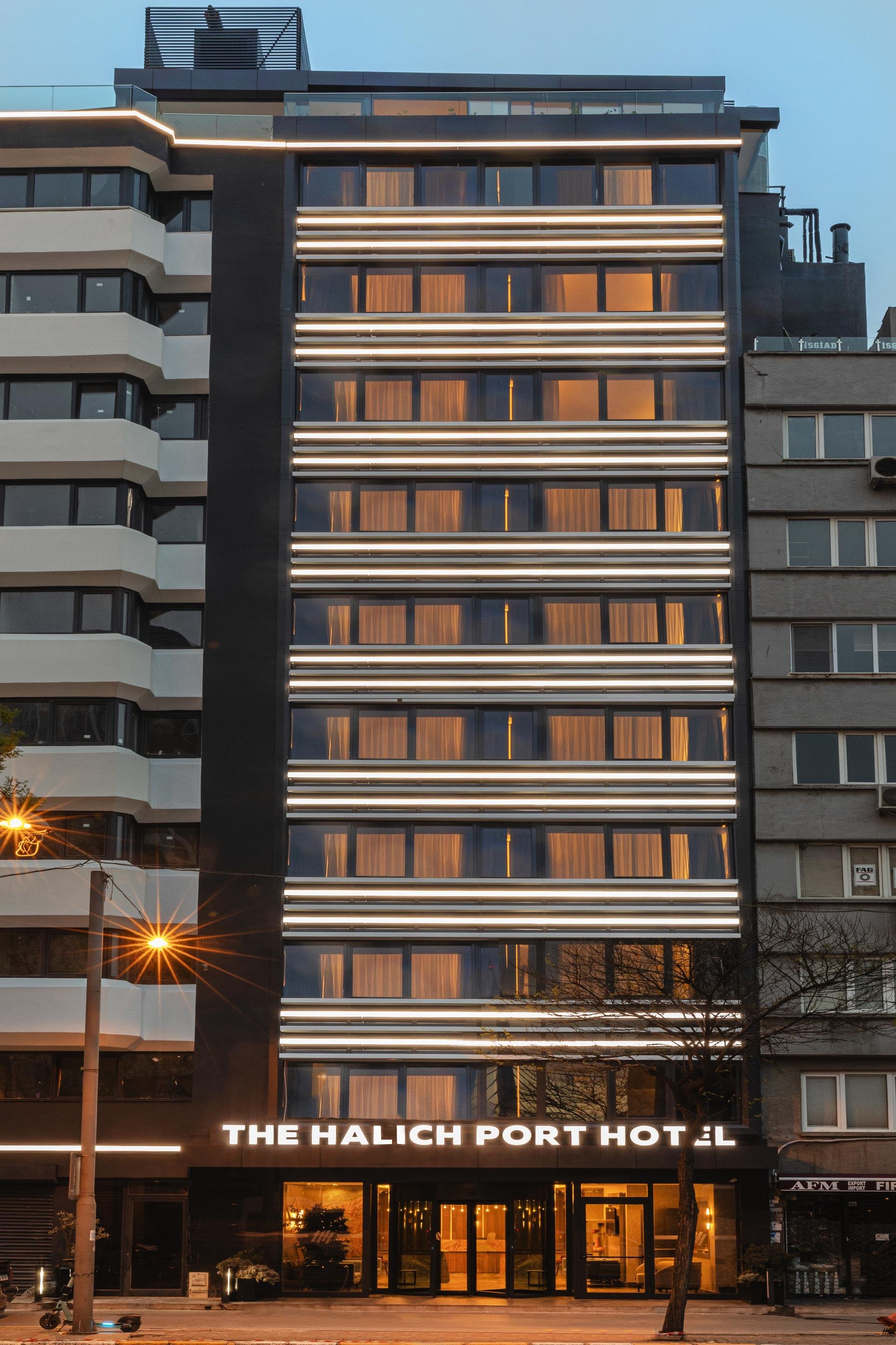 Csk The Halich Port Istanbul image 0