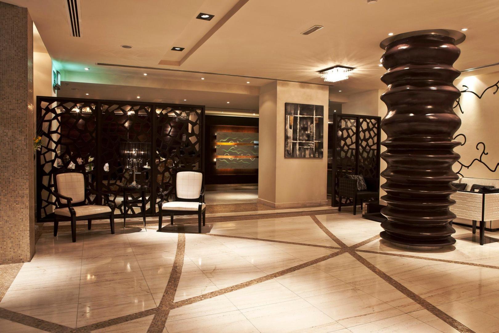 Kingsgate Hotel Abu Dhabi by Millennium foto 3
