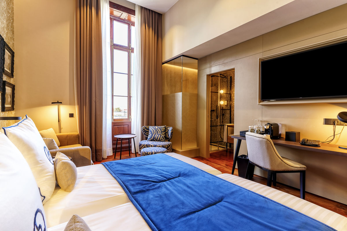Boutique Hotel Cordial Plaza Mayor of Santa Ana image 1