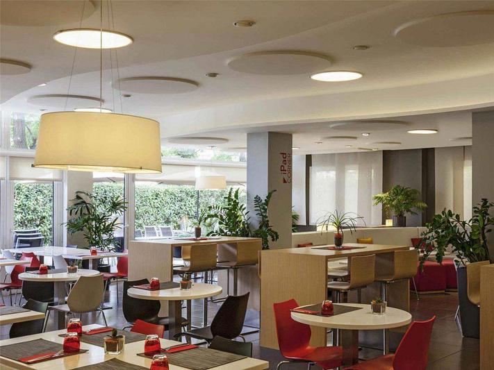 Travelodge Barcelona Cornella Fira in Cornella del Llobregar - foto 5