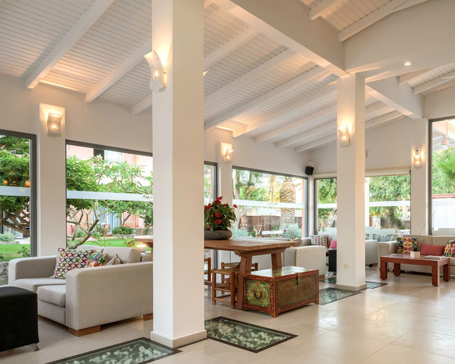 High Beach Resort image 3