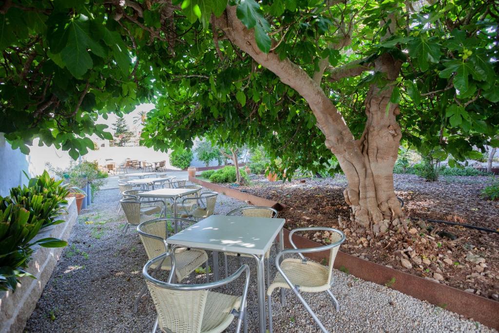 Petit Garden Hotel by Flacalco image 3