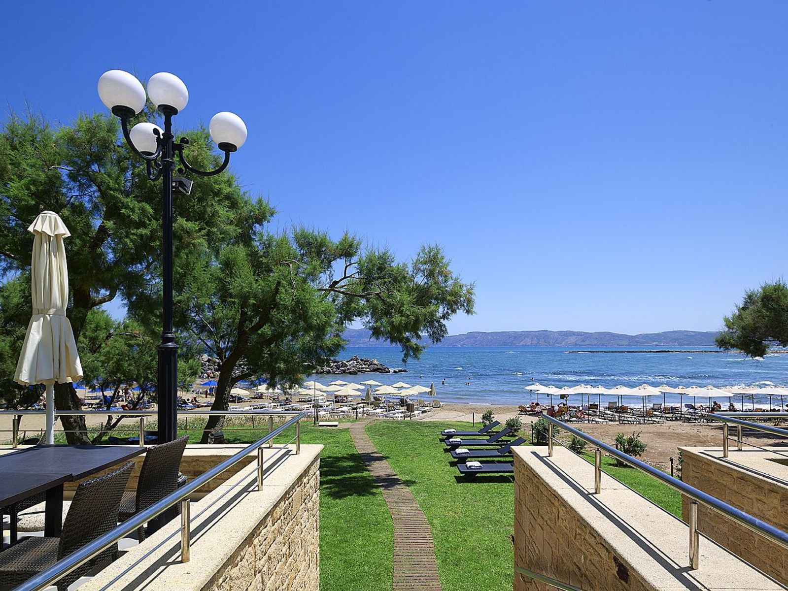 Molos Bay foto 15