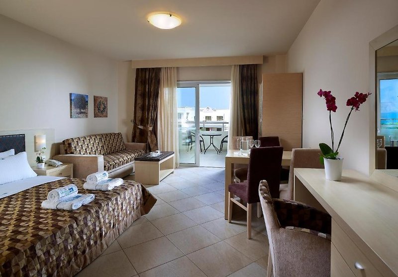 Molos Bay foto 21