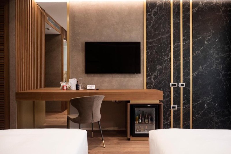 Marinaj Hotel image 3