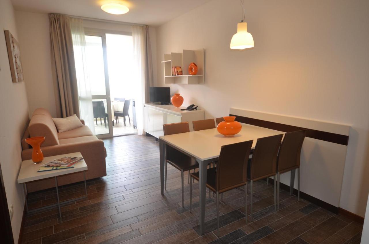 Holiday Aparthotel foto 7