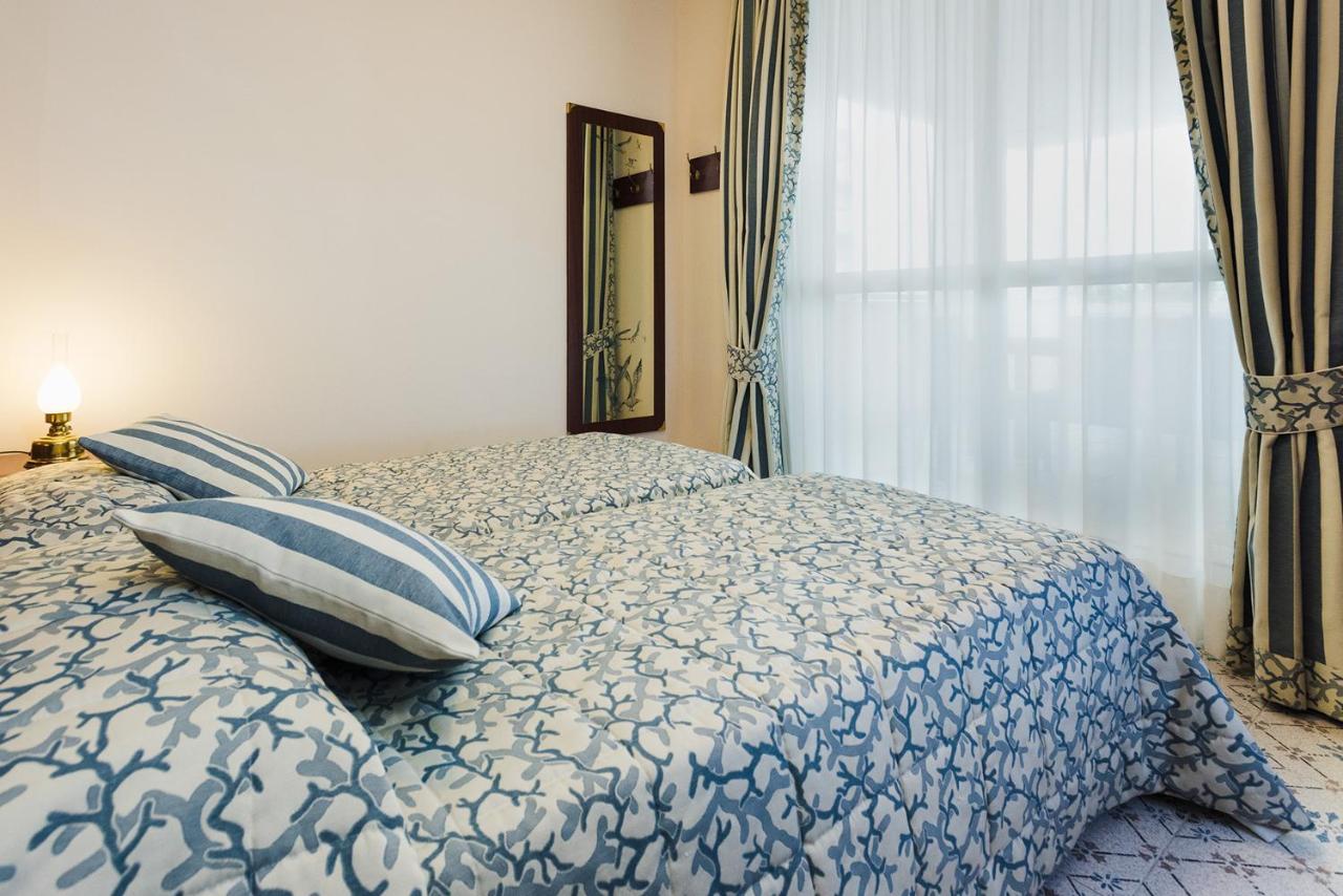 Holiday Aparthotel foto 17
