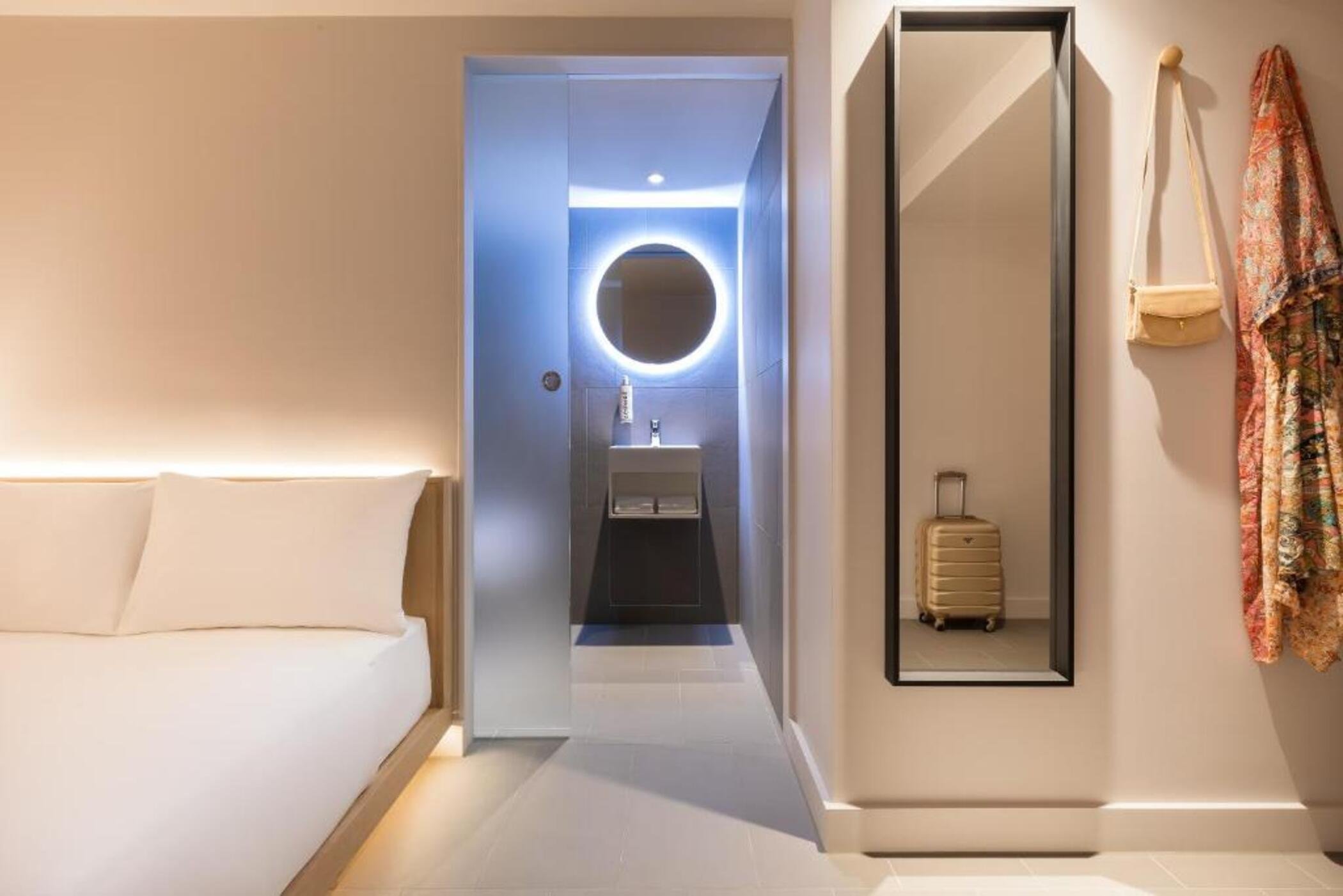 Zedwell Tottenham Court Road image 3