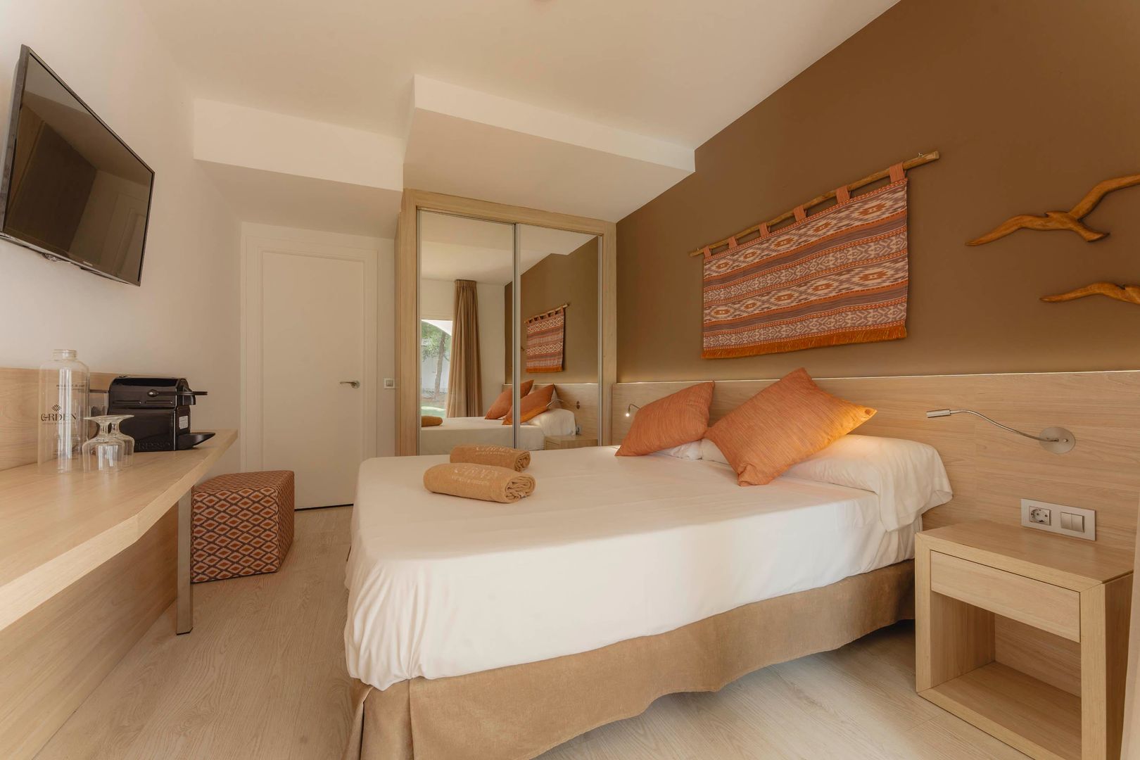 Garden Saladina image 1