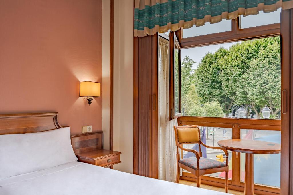 B&B HOTEL Gijón Centro Begoña foto 9