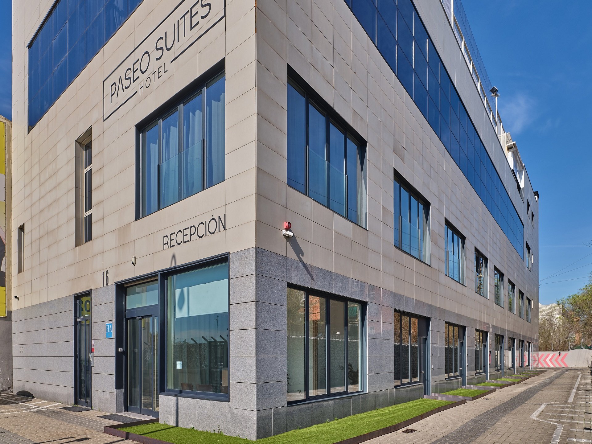 Paseo Suites image 1