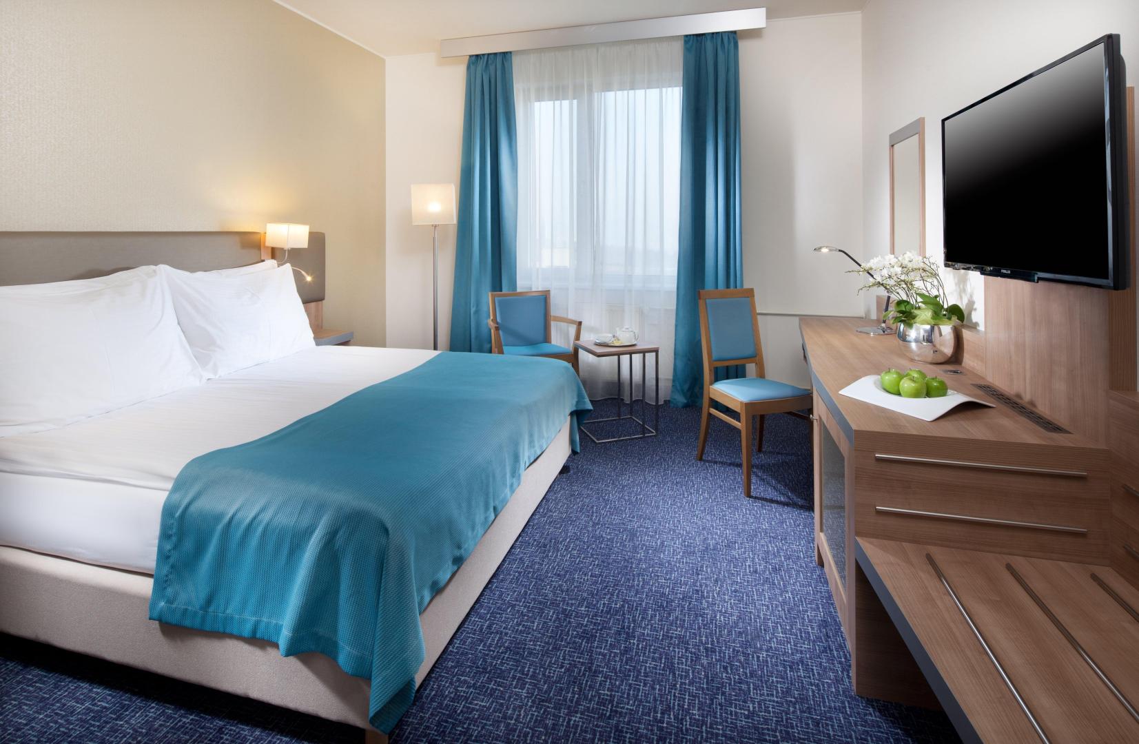 Holiday Inn Prague image 1