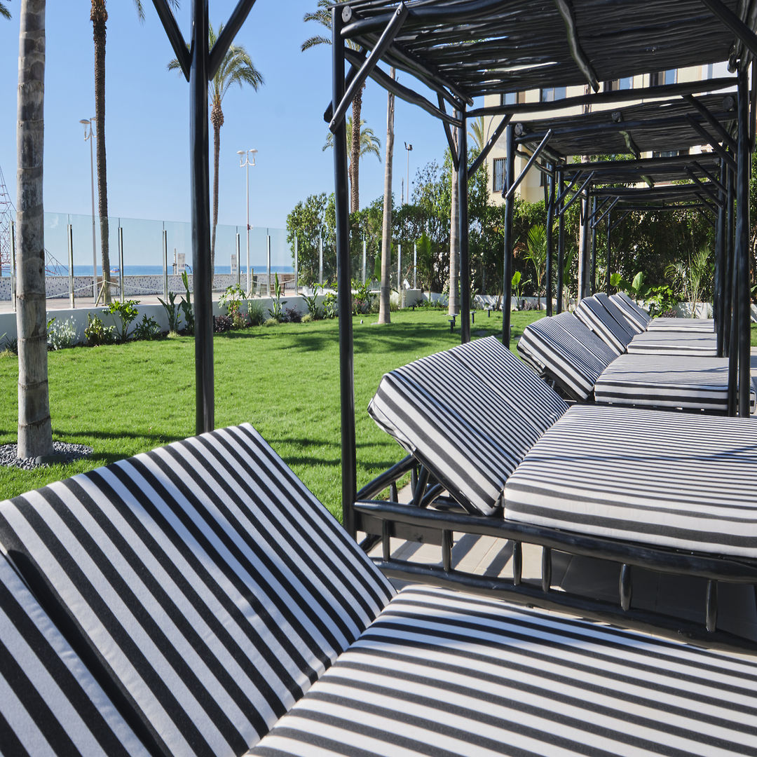 Estimar Marina Farnals 5 & Two image 1