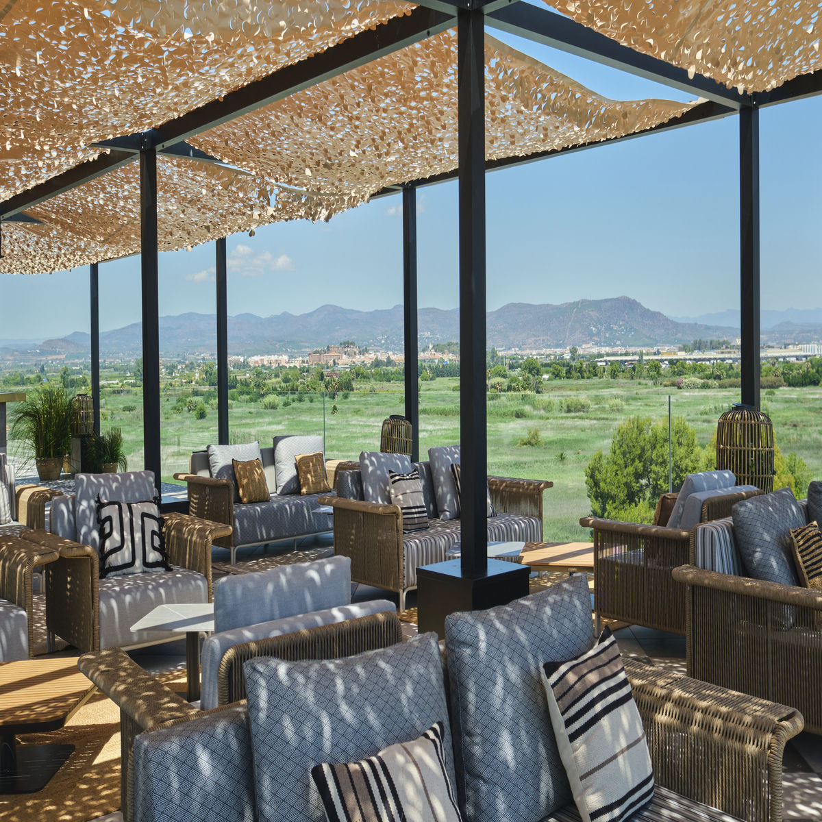 Restaurantterras buiten — Estimar Marina Farnals 5 & Two