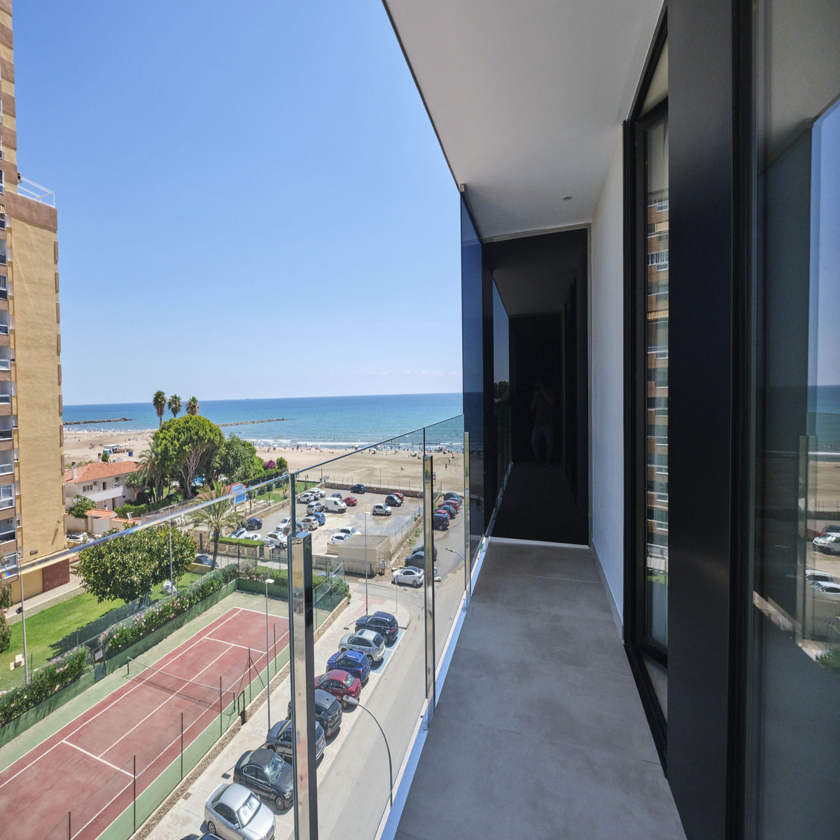 Zeezicht vanaf het balkon — Estimar Marina Farnals 5 & Two