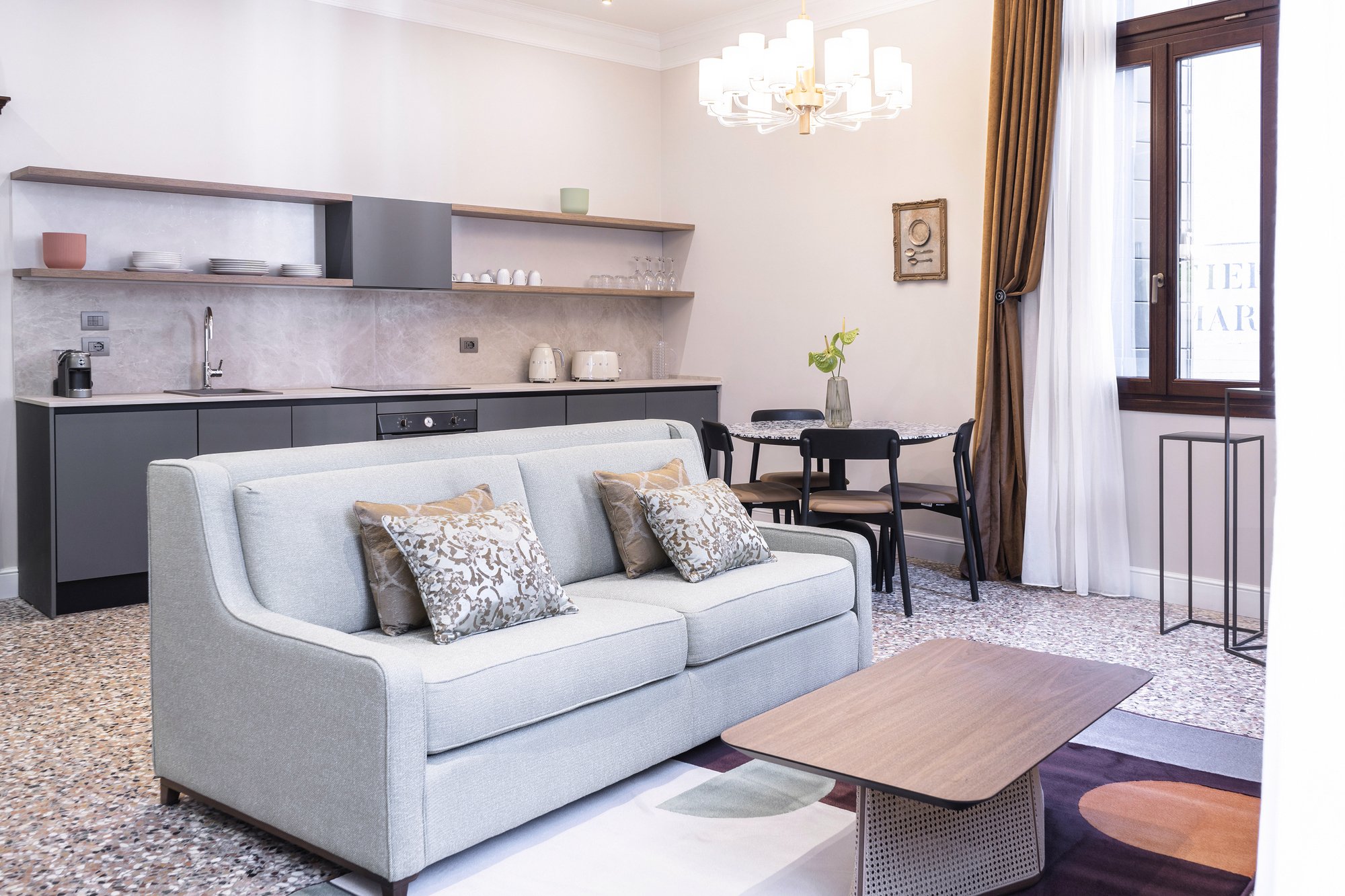 Be Mate Ponte di Rialto image 1