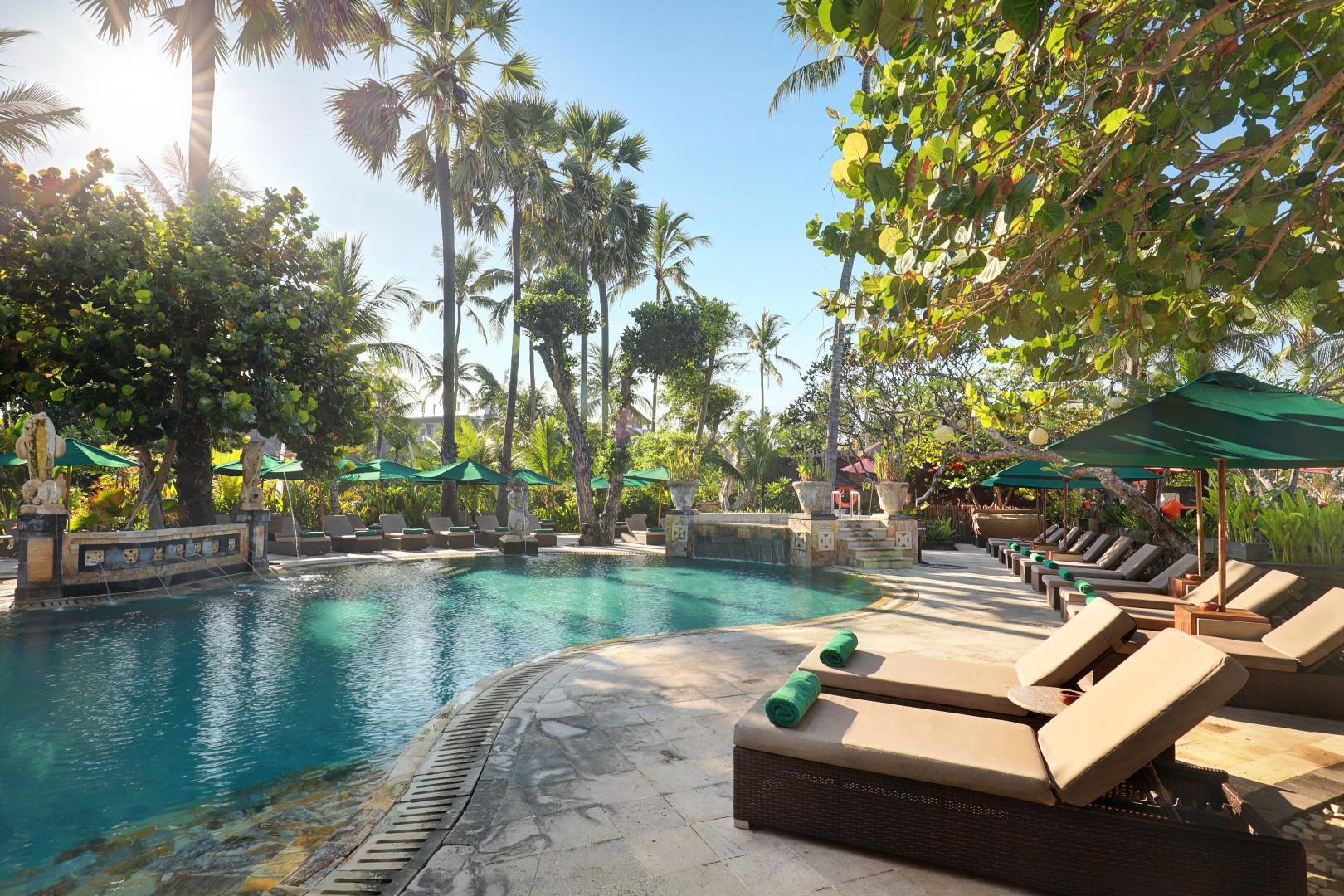 Legian Beach Hotel foto 5