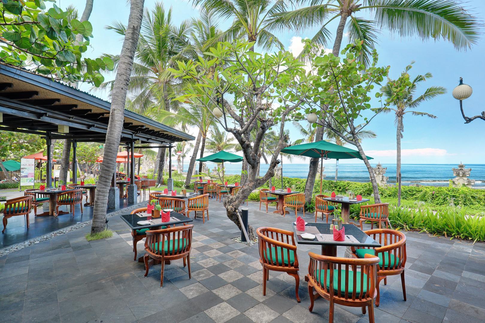 Legian Beach Hotel foto 11