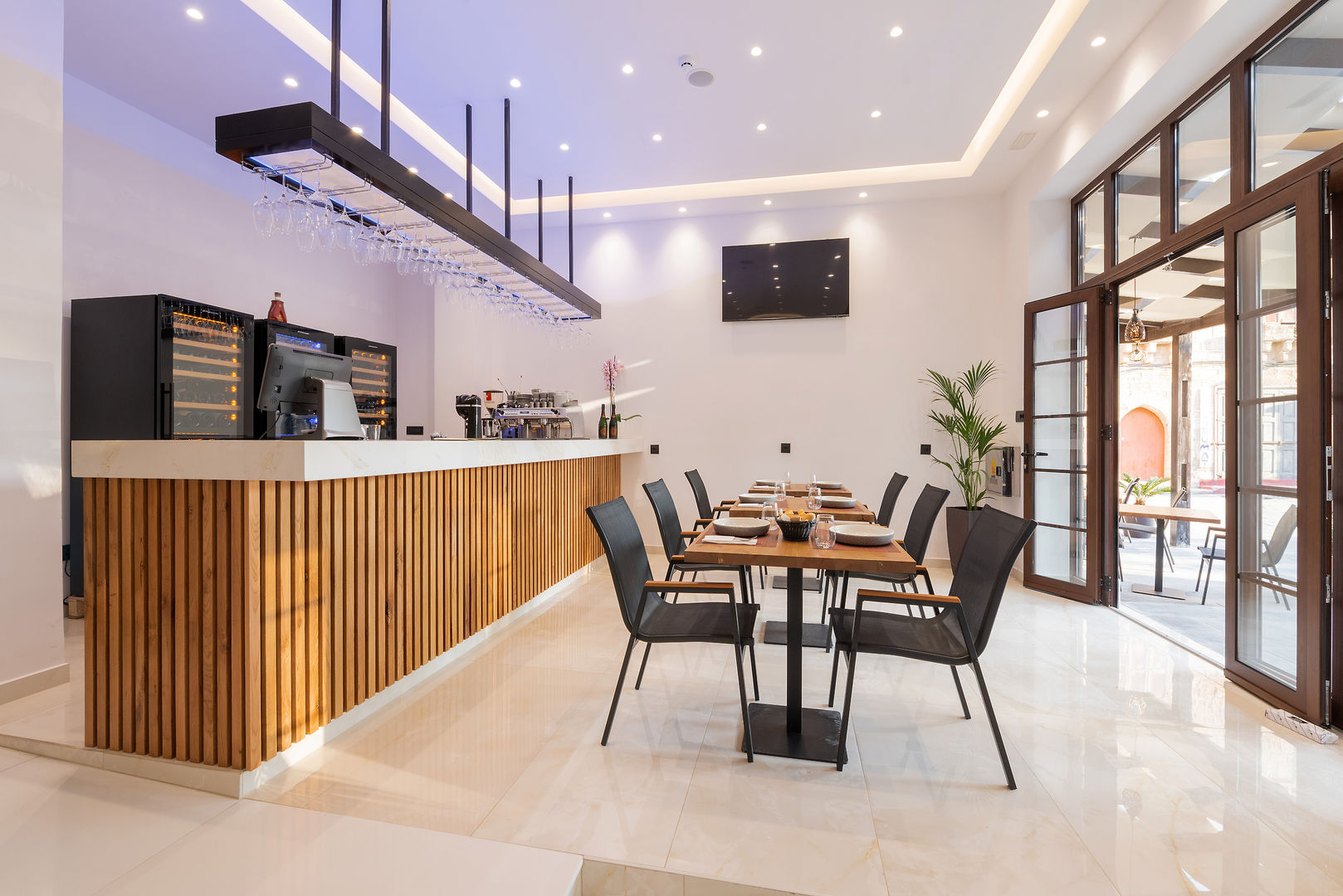 The Wine Hotel image 3