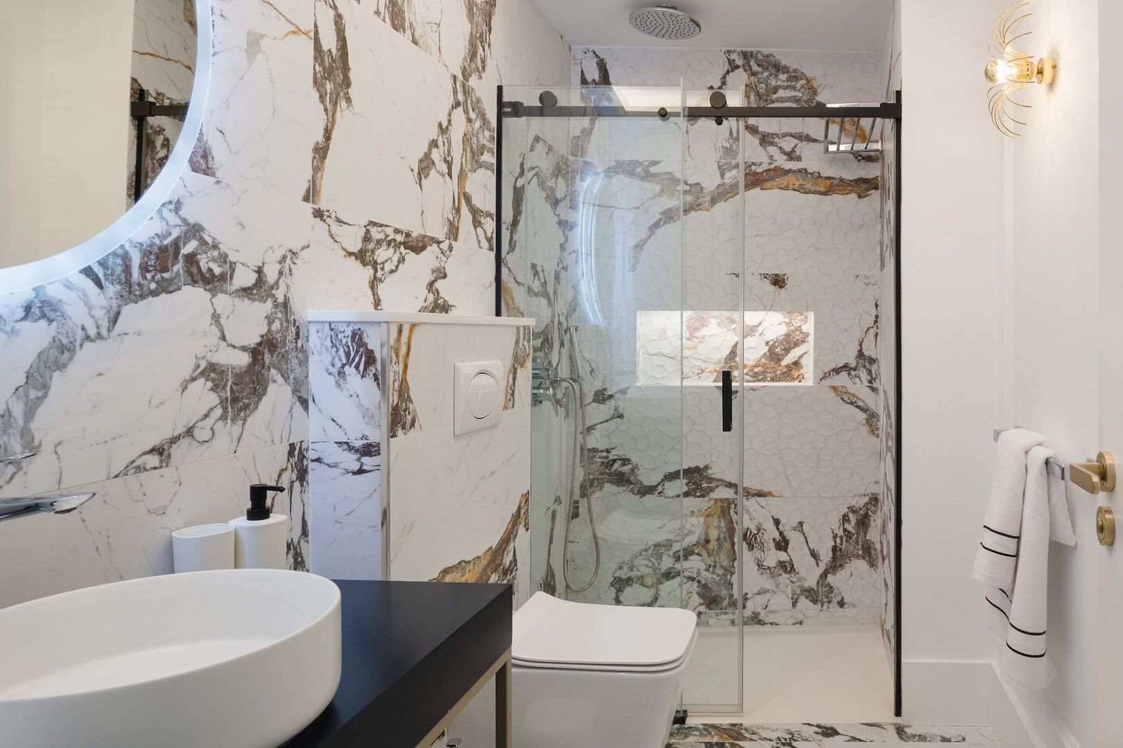 Blue Marina Suites - Boutique Apartments foto 5
