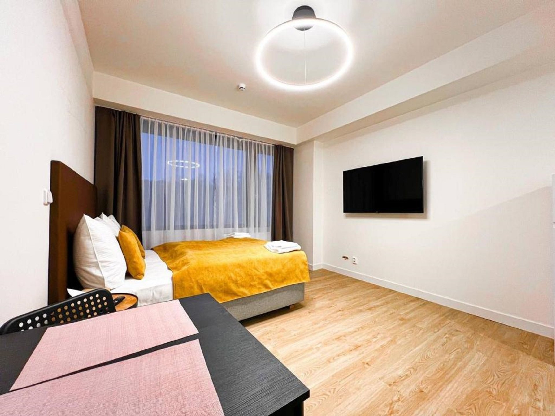 Post 120 Suites image 3