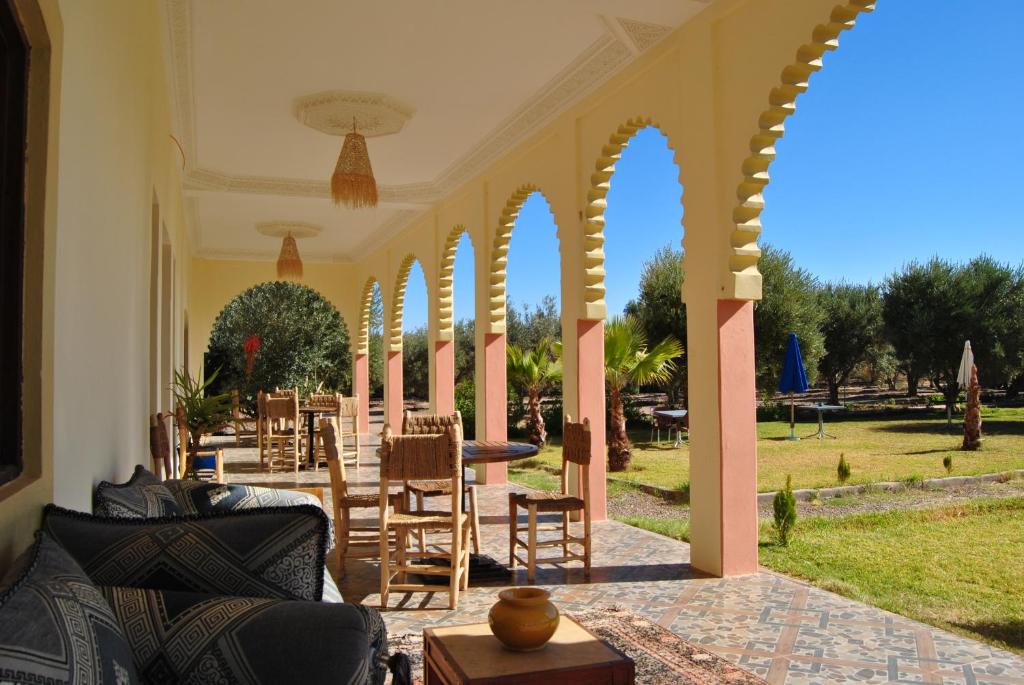 Guest House Qodwa image 2