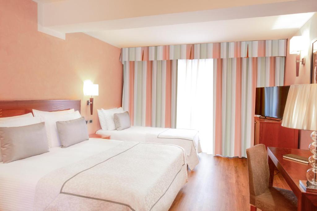 Hotel Dei Cavalieri Caserta La Reggia foto 14