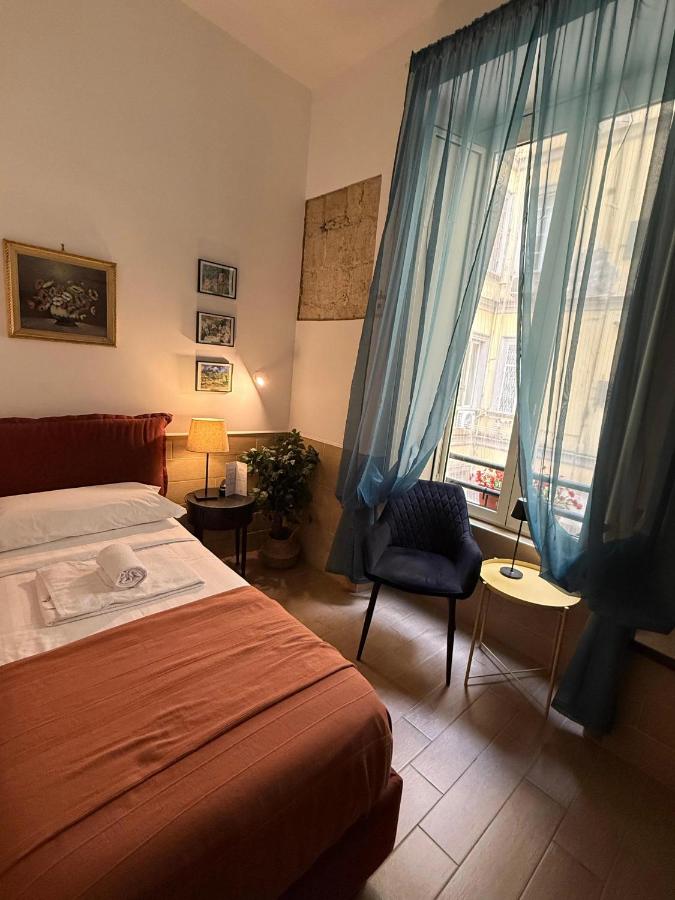 H22 Hotel in Naples - foto 2
