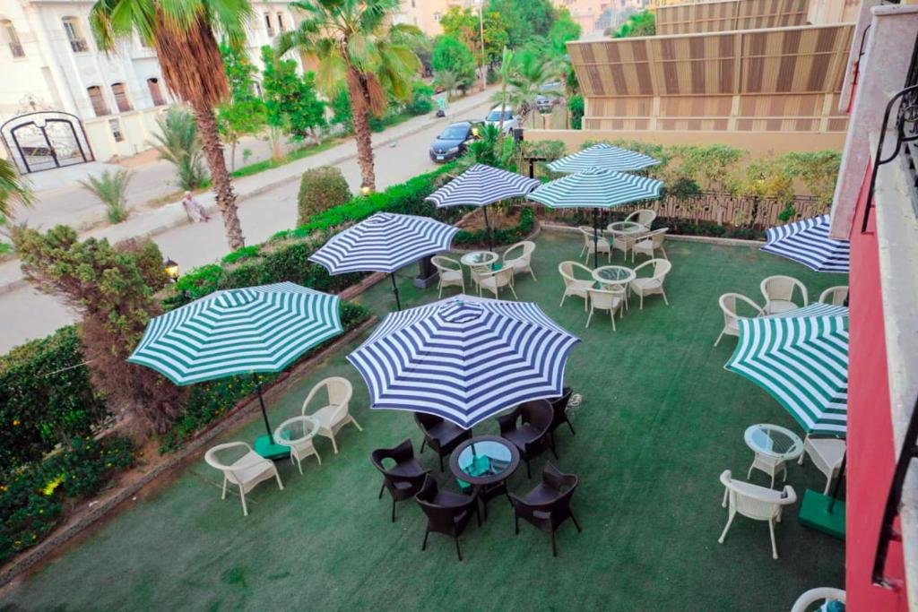 The Villa 604 powered by Look image 1