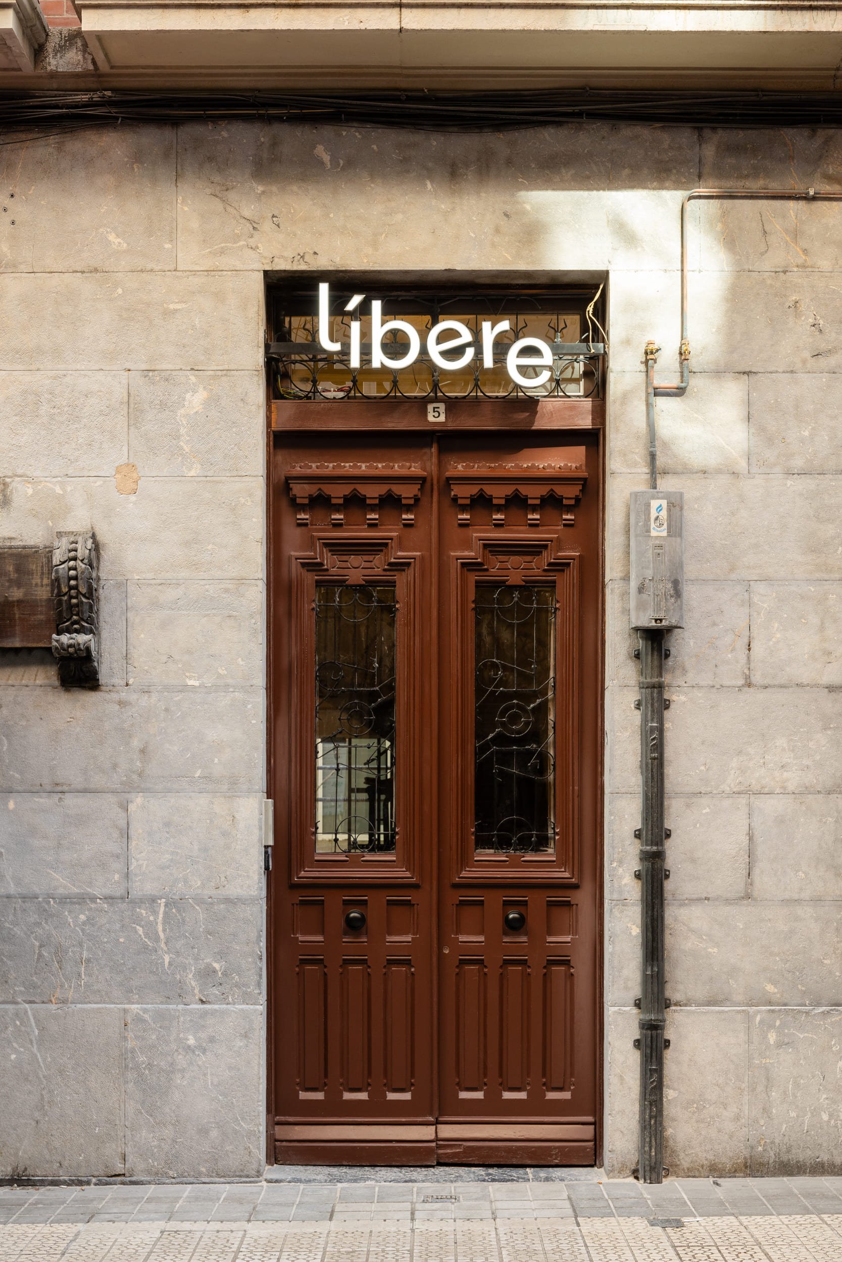 Apartamentos Líbere Bilbao Ledesma image 0